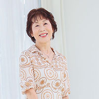 坪内 悦子