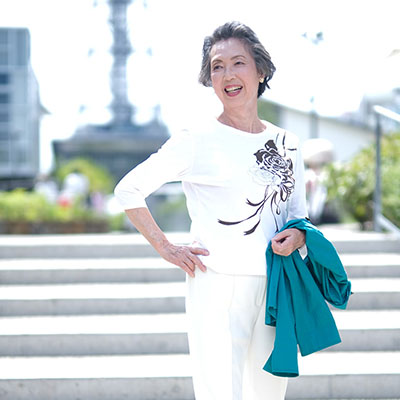 岩木 昌子